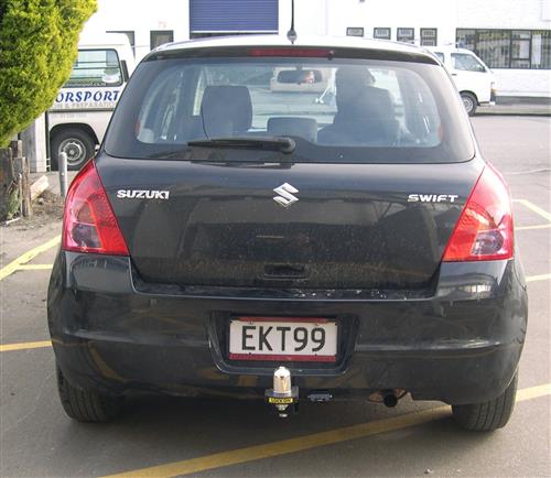 SUZUKI SWIFT HATCHBACK 2004-2011